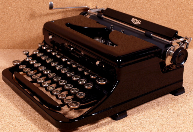 Antique Typewriter from Hammond Multiplex, USA, 1915 for sale at Pamono